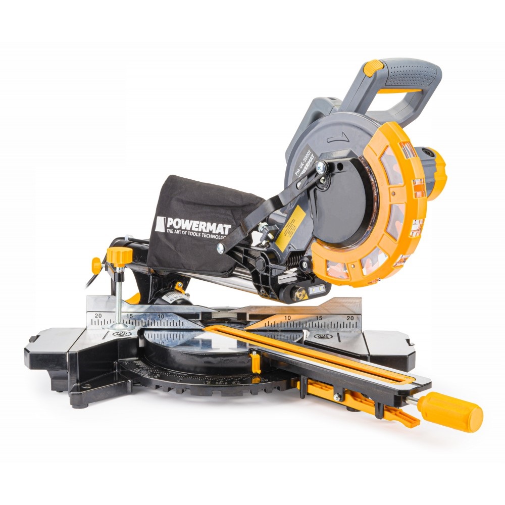 Powermat csúszósínes lézeres gérvágó 1700 W/ 210mm